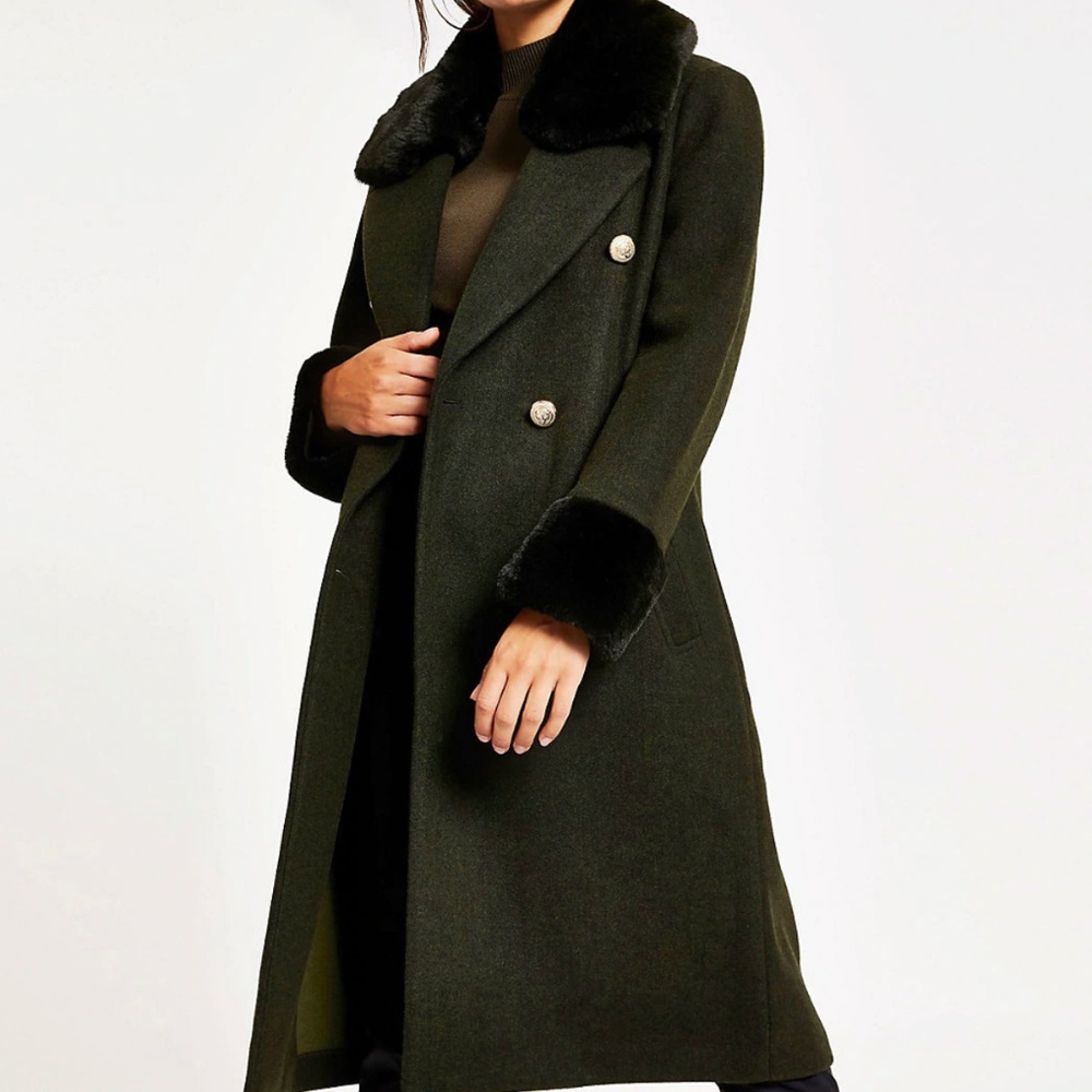 NWT Green Coat w/Faux Fur (SM) - River Island